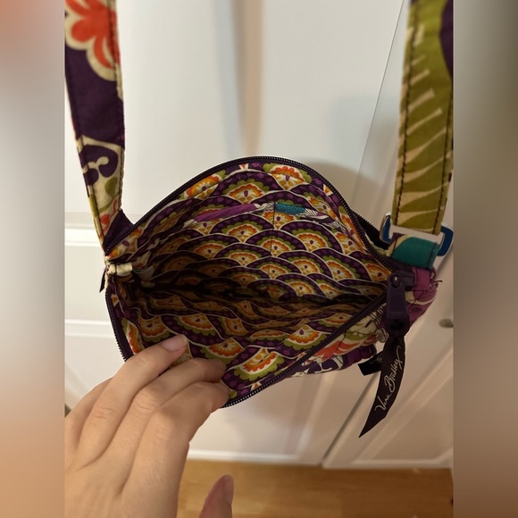 Vera Bradley Lizzy Plum Crazy Little Hipster Crossbody Purse / Bag - Picture 5 of 5